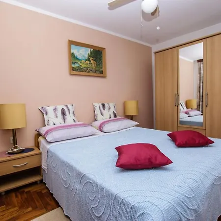 Apartment Dario